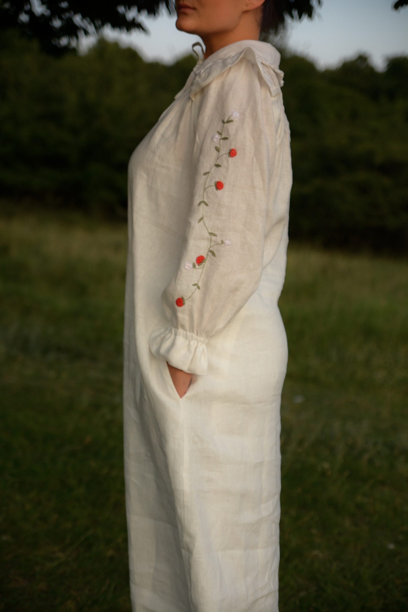Rochia Ilinca brodată